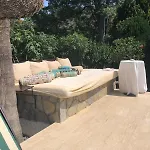 Отель Akvilla House *