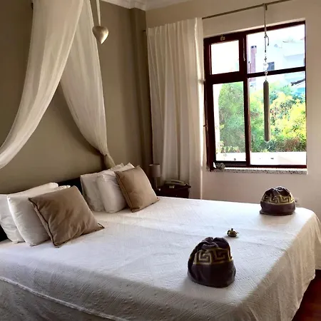 Akvilla House Szálloda