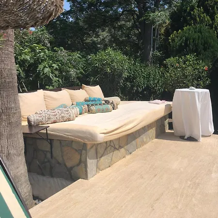 Ξενοδοχείο Akvilla House *