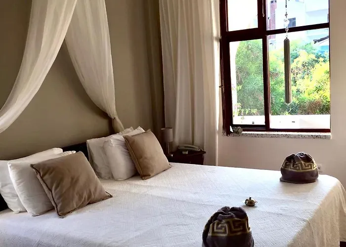 Akvilla House מלון